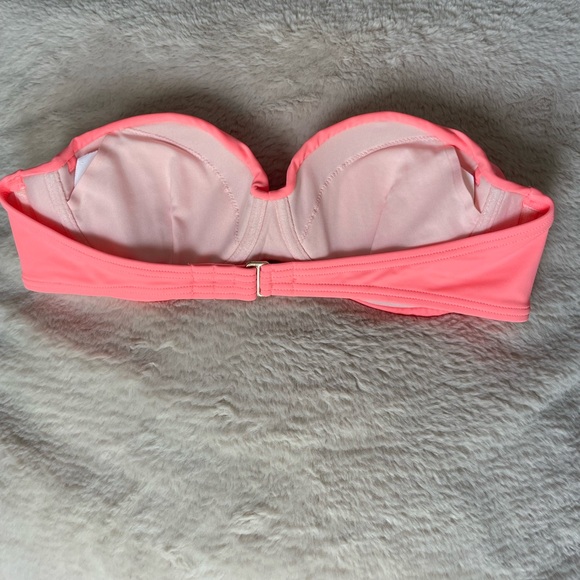 VS bandeau 34b bikini top w string - Picture 2 of 4